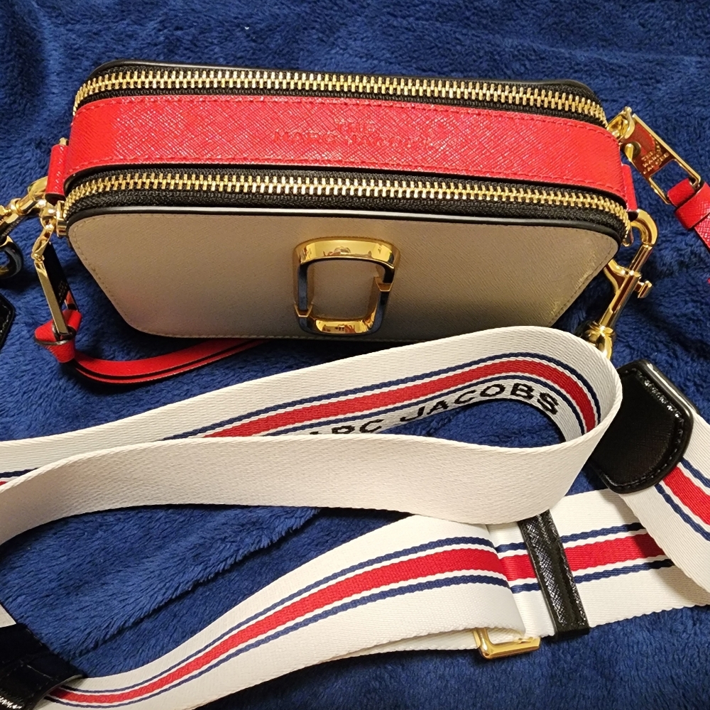 Marc jacobs camera bag